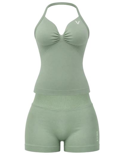 SHORT DEPORTIVO Y CAMISETA DE TIRANTES